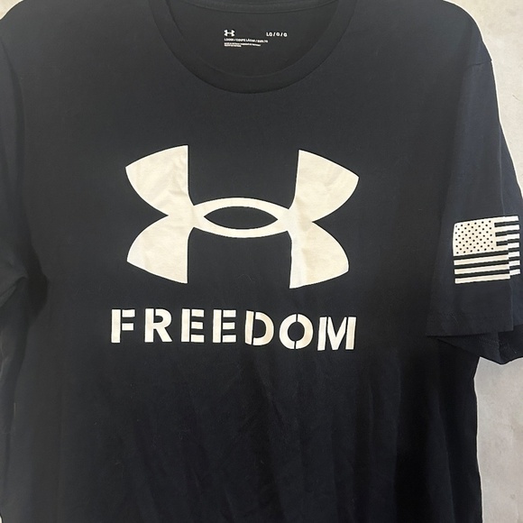 UNDER ARMOUR Freedom USA Athletic Workout Training Tee Short Sleeve T Shirt - Picture 3 of 5